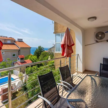 In 39370 Ferienhaus Novi Vinodolski