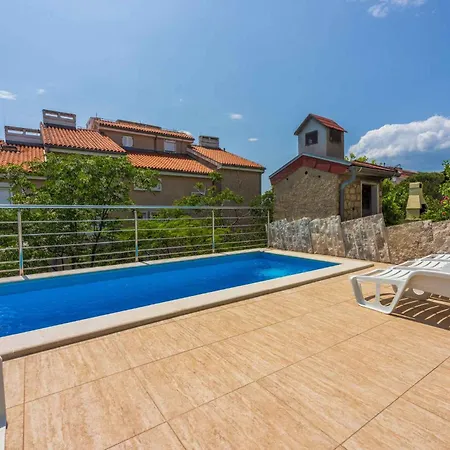 Ferienhaus In 39370 Novi Vinodolski